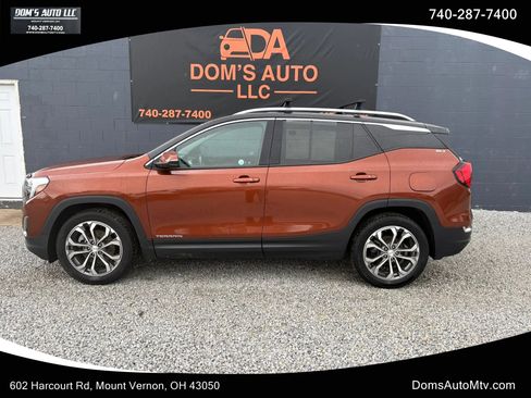 Used 2019 GMC Terrain SLT w/ Preferred Package AWD/4WD image 1