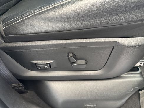 Used 2018 RAM 2500 Laramie w/ Convenience Group image 20