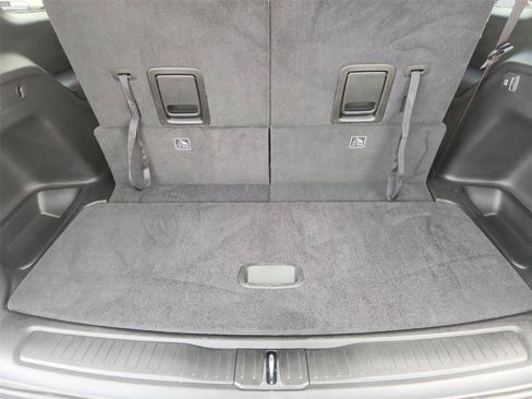 Used 2025 Jeep Grand Cherokee L Limited AWD/4WD image 26