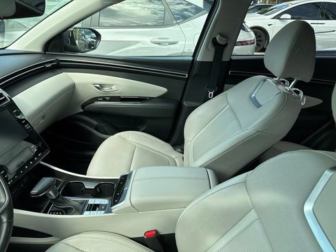 Used 2022 Hyundai Tucson SEL w/ Convenience + Premium Package FWD image 25