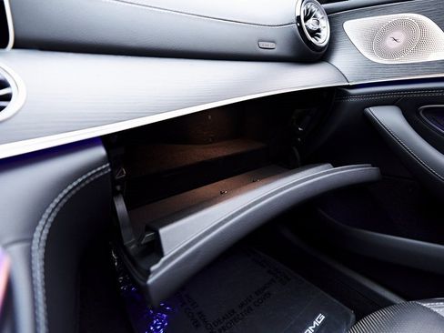 Used 2023 Mercedes-Benz AMG GT 63 w/ Driver Assistance Package image 92