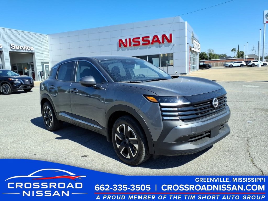 Used 2025 Nissan Kicks SV w/ Illumination Package AWD/4WD image 7