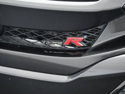 Used 2019 Honda Civic Type R image 10