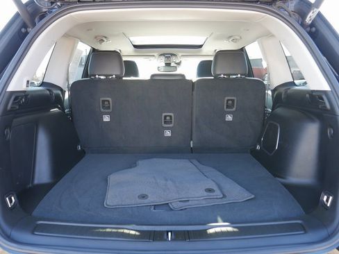 Used 2023 Jeep Grand Cherokee 4WD 4xe image 11