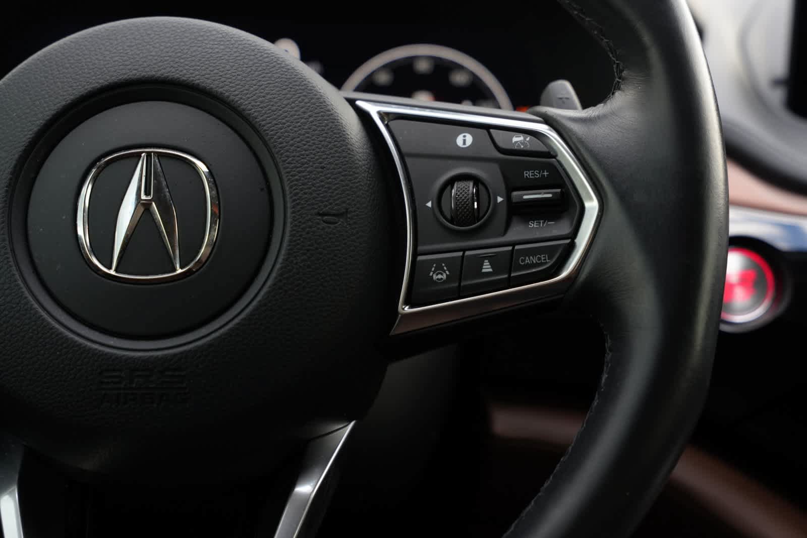 Used 2024 Acura MDX w/ Technology Package AWD/4WD image 11