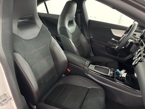 Certified 2024 Mercedes-Benz CLA 250 image 25