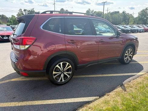 Used 2024 Subaru Forester Limited AWD/4WD image 5
