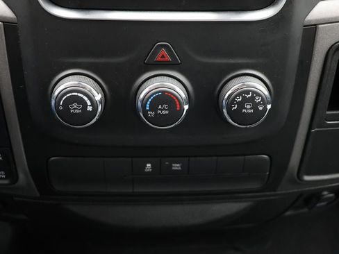 Used 2019 RAM 1500 Express w/ Express Value Package AWD/4WD image 27