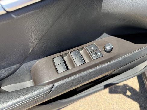 Used 2024 Toyota Camry XSE FWD image 12