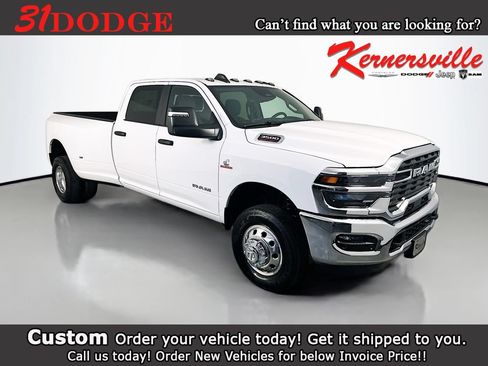 New 2026 RAM 3500 Big Horn AWD/4WD image 1