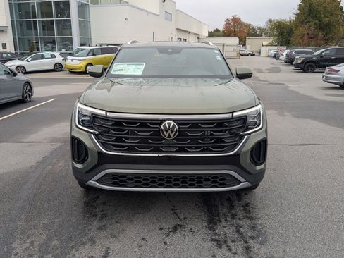 New 2026 Volkswagen Atlas Cross Sport SE image 8