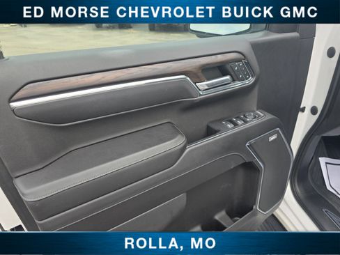 Used 2023 GMC Sierra 1500 SLT w/ SLT Premium Package image 16