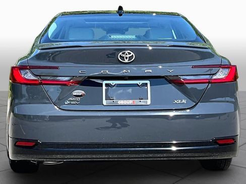 Used 2026 Toyota Camry XLE w/ Premium Plus Package AWD/4WD image 5