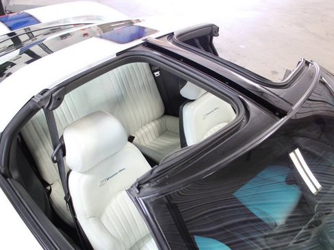 Used 1994 Pontiac Firebird Coupe RWD image 24