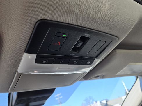 Used 2024 Nissan Altima 2.5 SR w/ SR Premium Package image 27