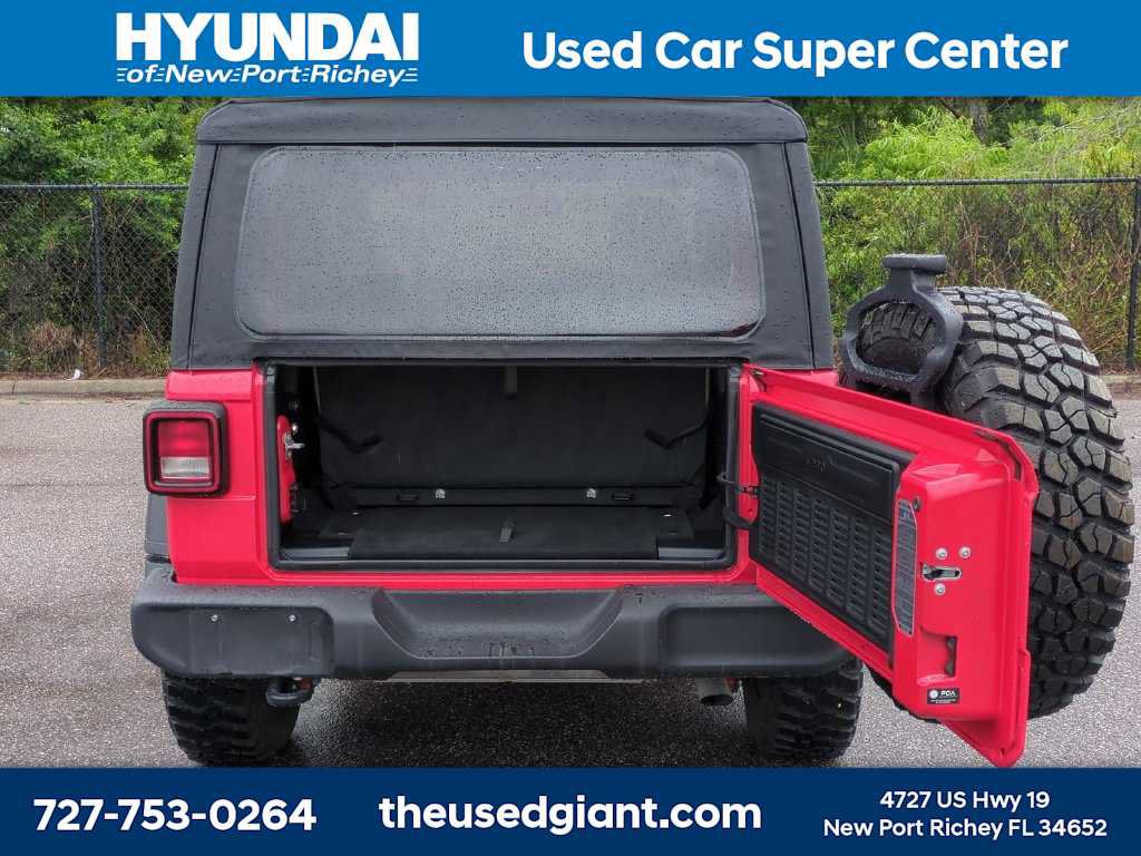 Used 2023 Jeep Wrangler Sport AWD/4WD image 12