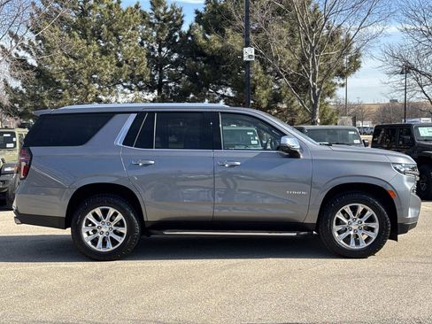Used 2021 Chevrolet Tahoe Premier w/ Premium Package image 4