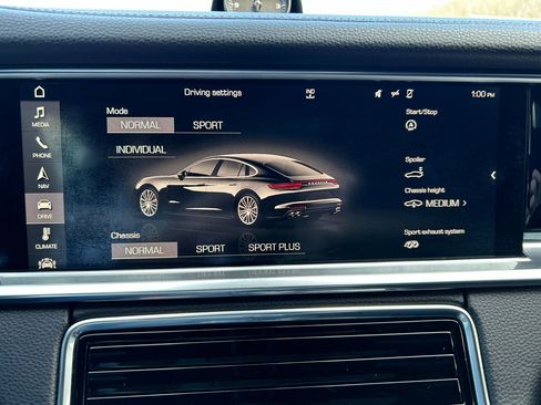 Used 2017 Porsche Panamera 4 image 26