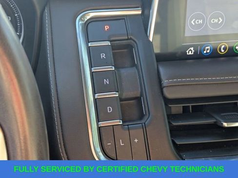 Used 2021 Chevrolet Tahoe LT w/ LT Signature Package image 26