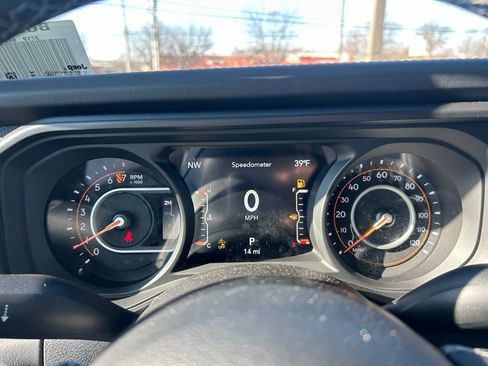 New 2026 Jeep Gladiator Mojave AWD/4WD image 18