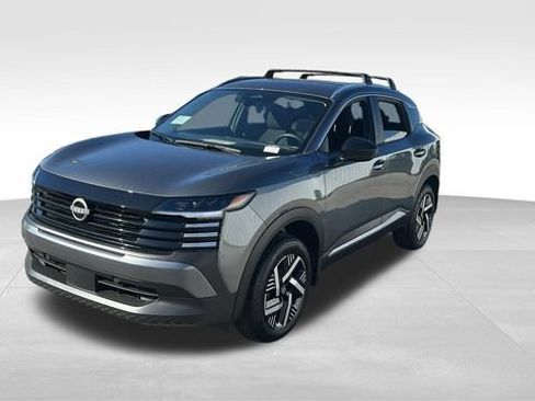 New 2026 Nissan Kicks SV w/ Cold Weather Package image 3