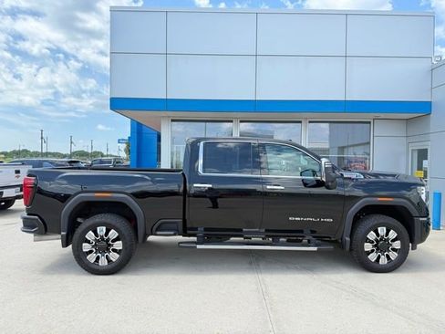 Used 2025 GMC Sierra 2500 Denali w/ Denali Reserve Package image 33
