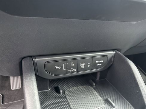New 2025 Kia K4 EX image 29