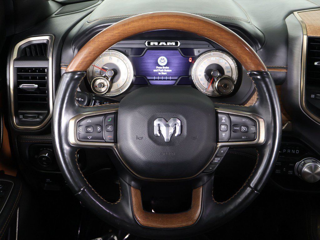 Used 2022 RAM 1500 Limited AWD/4WD image 44