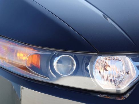 Used 2010 Acura TSX Sedan FWD image 26