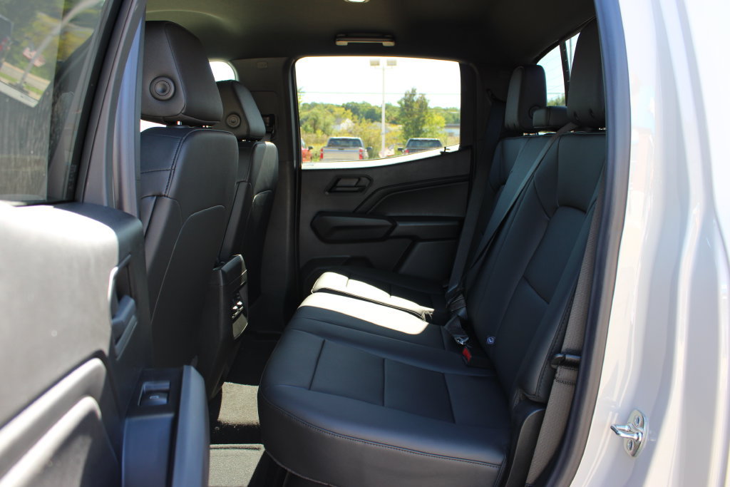 New 2026 Chevrolet Colorado Trail Boss AWD/4WD image 21