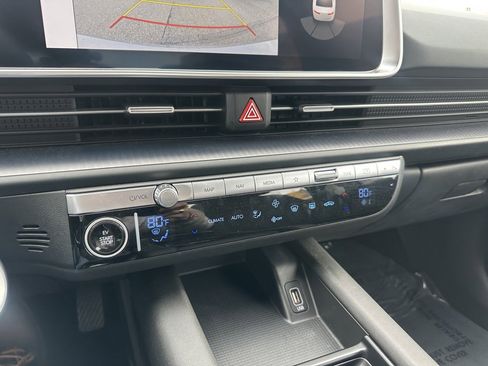 Certified 2024 Hyundai Ioniq 6 SE image 25