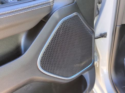 Used 2025 RAM 1500 Laramie w/ Sport Appearance Package image 13