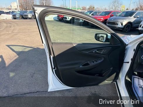 Used 2024 Chevrolet Malibu LT image 29