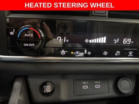 Certified 2024 Nissan Rogue SV w/ SV Premium Package FWD image 15