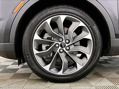 Used 2023 Lincoln Nautilus Reserve image 8