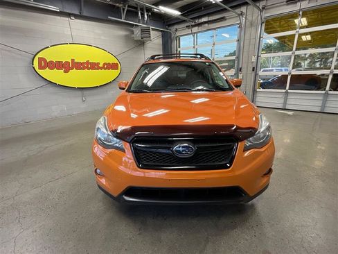 Used 2015 Subaru Crosstrek 2.0i Premium w/ Moonroof Package AWD/4WD image 8