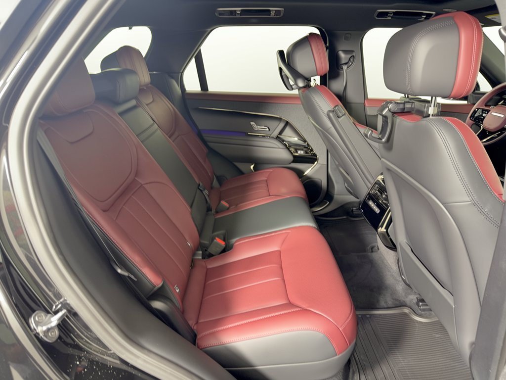 New 2027 Land Rover Range Rover Sport Dynamic SE AWD/4WD image 29