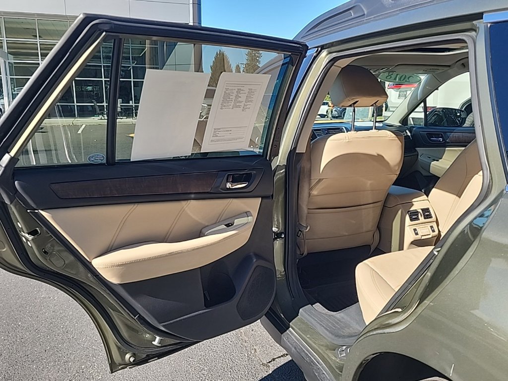 Used 2018 Subaru Outback 2.5i Limited AWD/4WD image 15