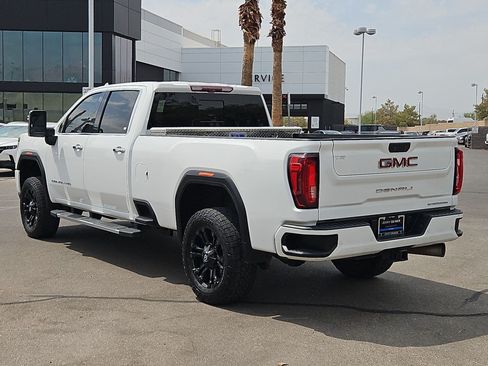 Used 2021 GMC Sierra 3500 Denali w/ Denali Ultimate Package AWD/4WD image 3