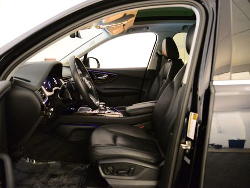 Used 2018 Audi Q7 3.0T Prestige image 22