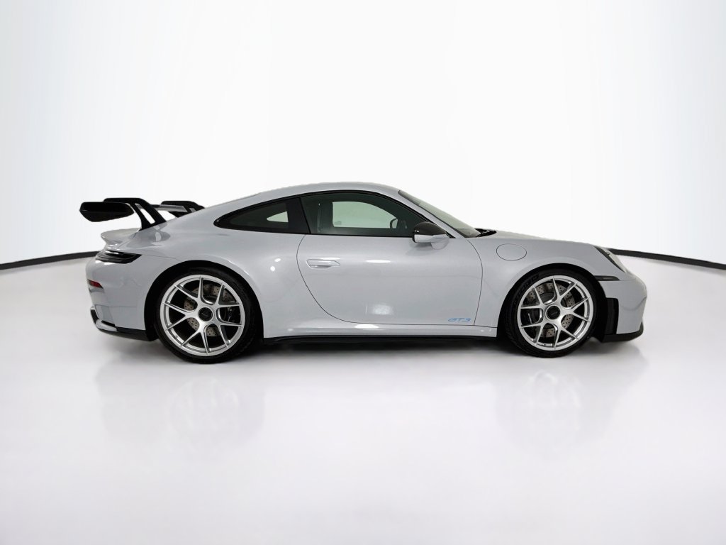 Used 2026 Porsche 911 GT3 RWD image 8