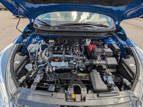 New 2025 Nissan Kicks Play S FWD image 28