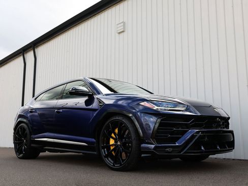 Used 2019 Lamborghini Urus image 7
