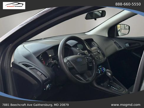 Used 2018 Ford Focus S FWD image 12