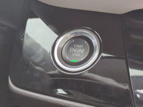 Used 2025 Buick Envision Avenir AWD/4WD image 35