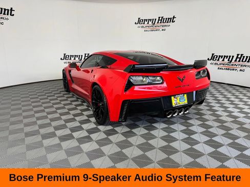 Used 2015 Chevrolet Corvette Z06 w/ Battery Protection Package image 10