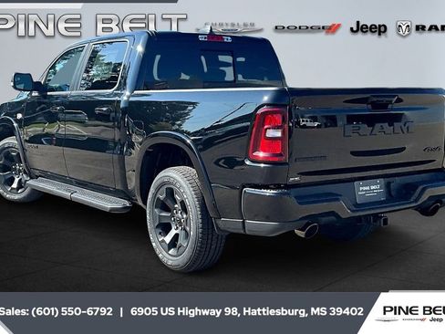 New 2026 RAM 1500 4x4 Crew Cab image 3