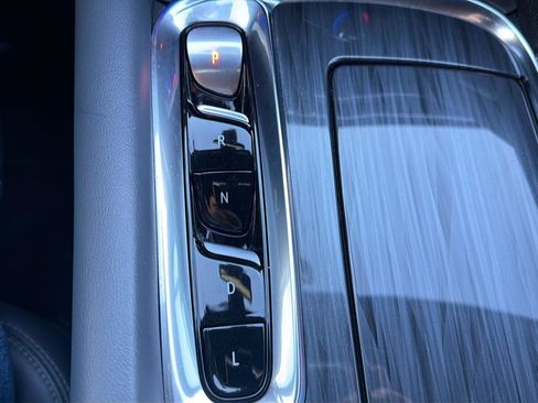 Used 2022 Buick Enclave Premium w/ Experience Buick Package FWD image 15