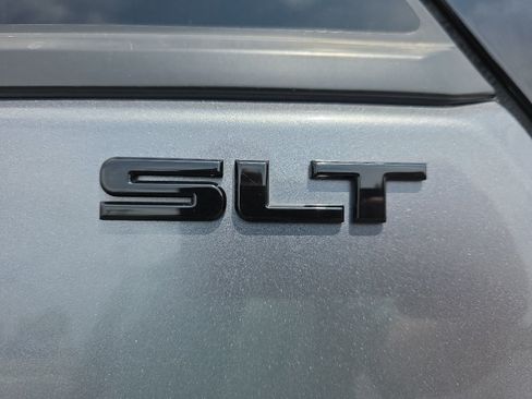 Used 2020 GMC Terrain SLT w/ Preferred Package AWD/4WD image 10
