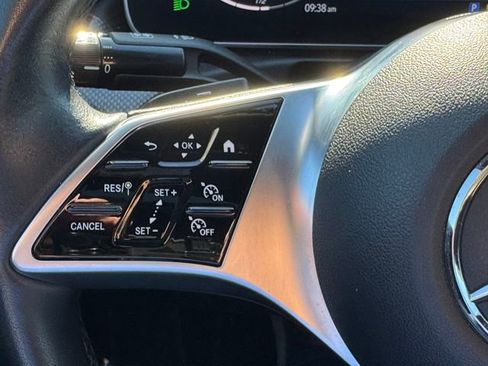 Used 2023 Mercedes-Benz C 300 Sedan image 18